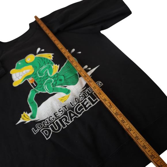 Vintage Duracell "Longest Lasting" Fish Graphic Sweatshirt - Picture 7 of 7